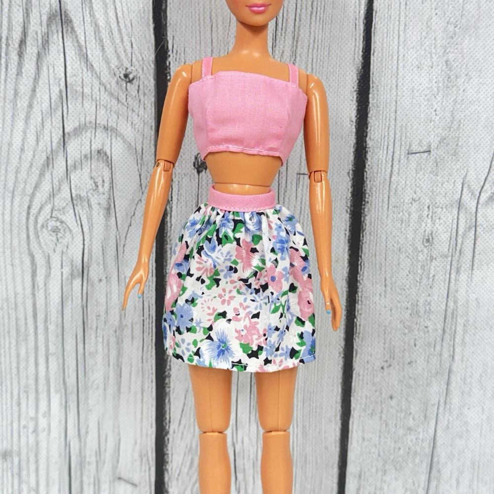Barbie Vtg 1998 Fashion Favorite Floral Skirt & Pink Crop Top Matching Set